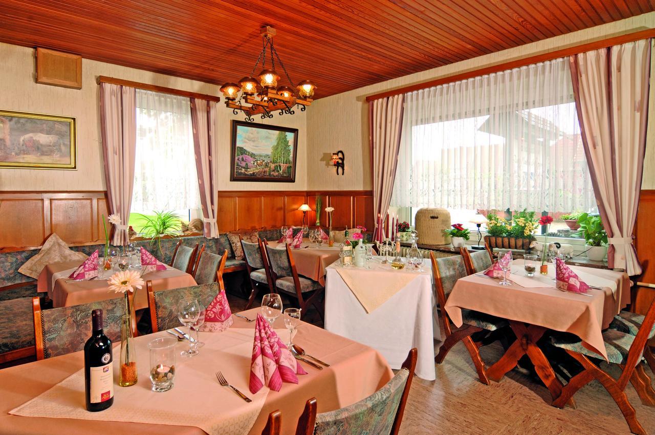Landgasthaus Zum Naturschutzpark Bispingen Esterno foto